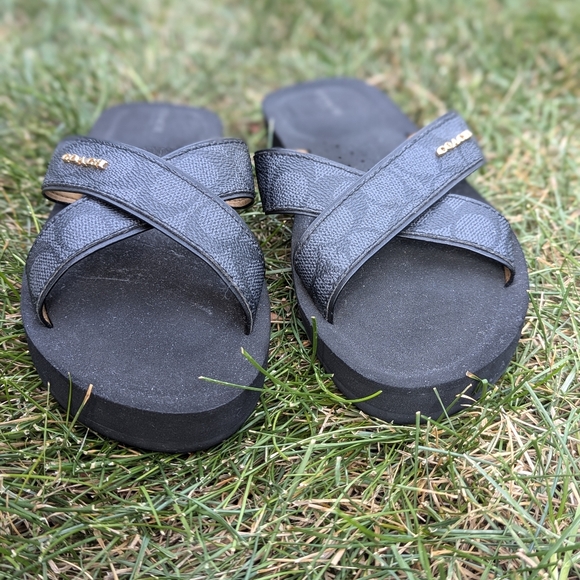 COACH Janine Flip Flops in size 10 - Picture 2 of 5